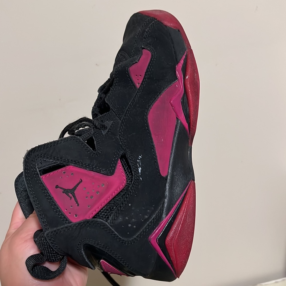 Air Jordan - Picture 14 of 17